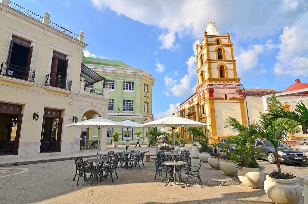 E Santa Maria Hotel Camaguey Exterior foto